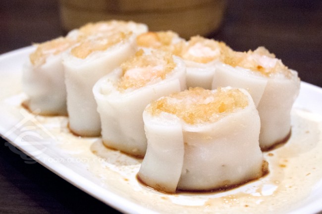 Thick-Rice-Roll-with-Deep-fried-Shrimp-Spring-Roll_Legendary-Hong-Kong