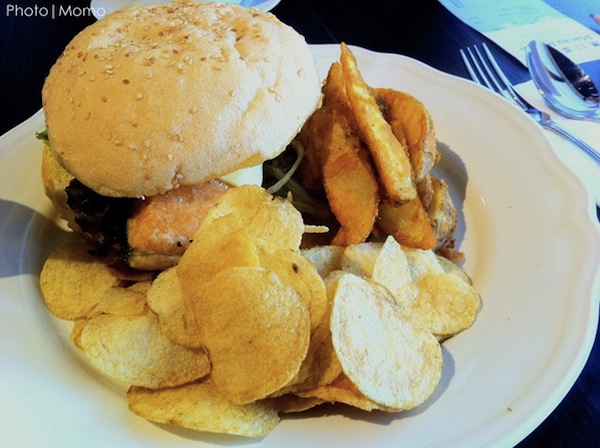 salmon burger macau macao