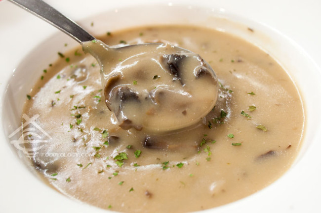 Classic-Cream-of-Mushroom-Soup_LavaRock