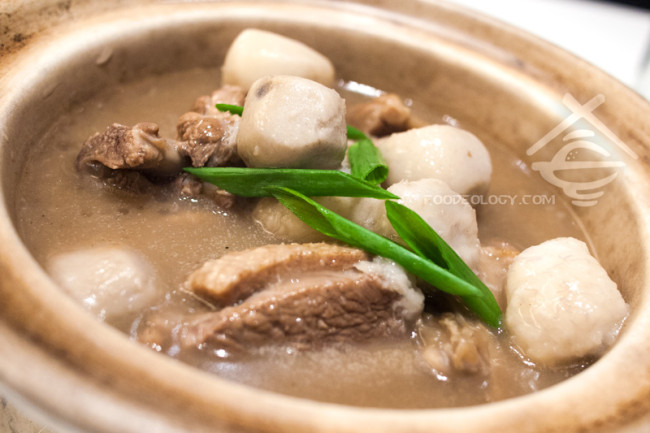 Braised-Duck-and-Yam_Putien