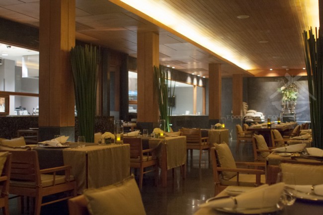 H-Bistro_Indoor-night